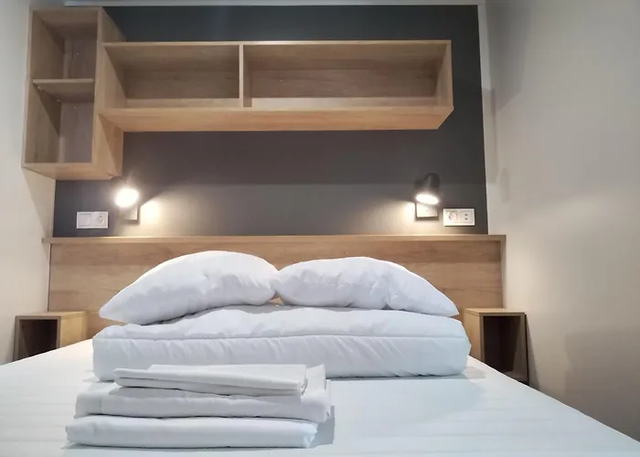 Camping Les Lodges Du Lagon